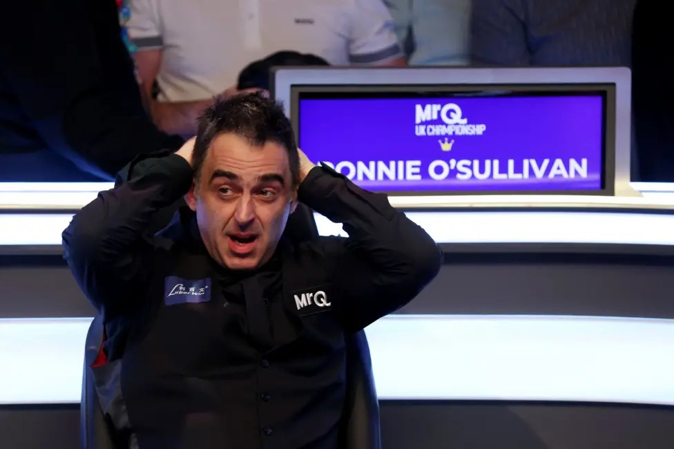 Ronnie O'Sullivan bids for ninth UK Championship title